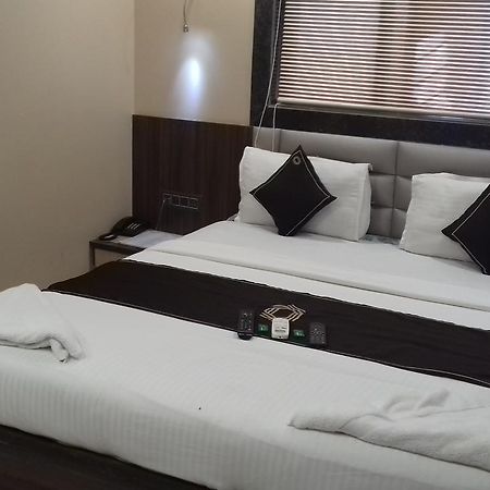Shine Hospitality Hotel Bombaj Zewnętrze zdjęcie